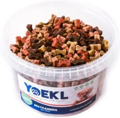 YOEKL Mixtrainers 1500 Gram Voordeelemmer - Kip/Lam/Rund/Vis Hondensnacks - Beloningssnoep - Trainingssnoep 7 YOEKL Mixtrainers 1500 Gram Voordeelemmer - Kip/Lam/Rund/Vis Hondensnacks - Beloningssnoep - Trainingssnoep -Hondenspullen Verkoop 1200x1172 2