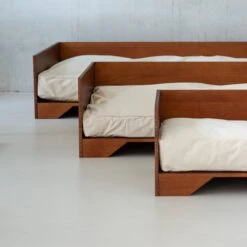 STUDIO ANIMAUX Hondenmand Met Katoenen Kussen (maat L) | 119 X 76,5 Cm | Hondenbed | Hondensofa | Hondenbank | Hout | Bruin -Hondenspullen Verkoop 1200x1200 420