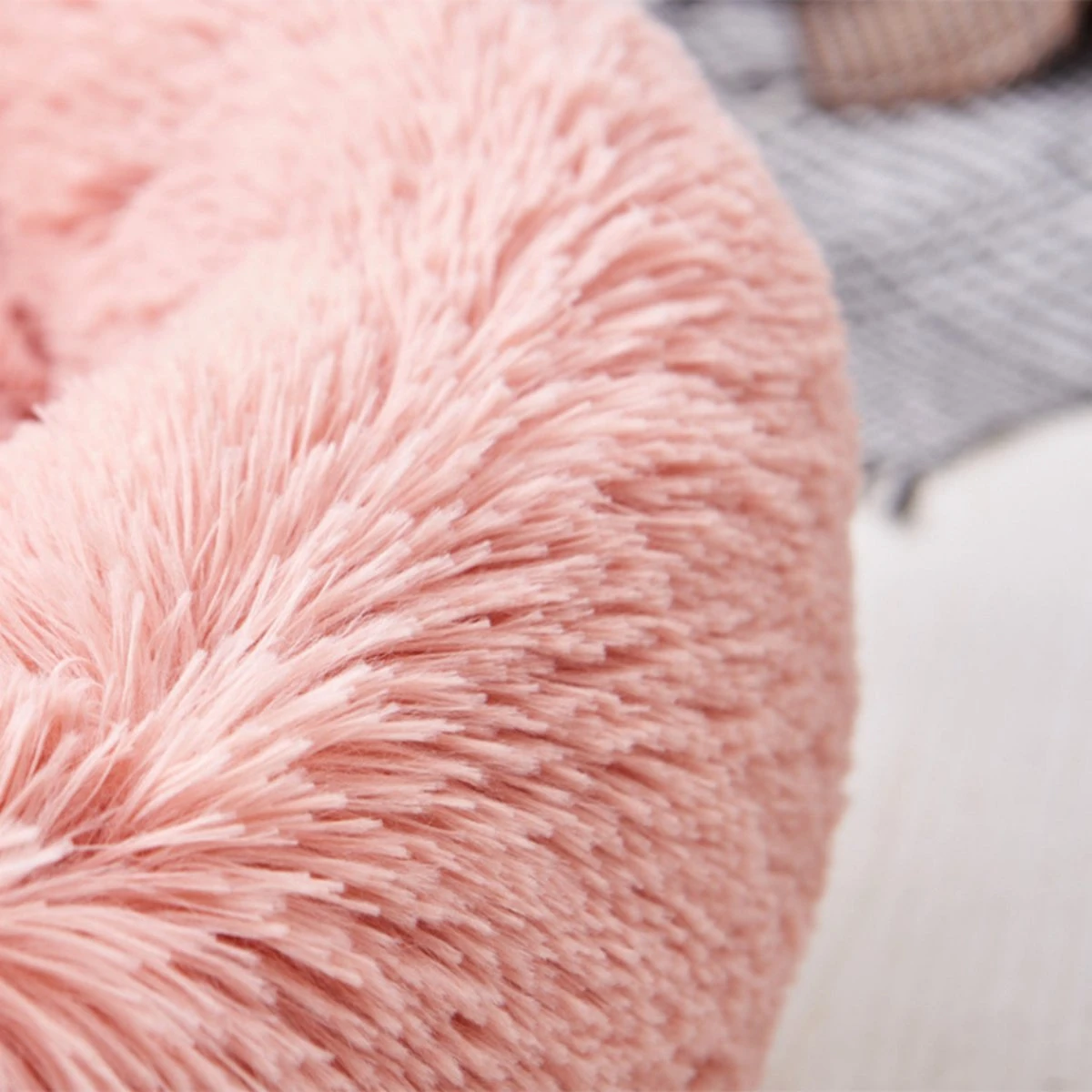 Topmast Fluffy Donut - Dierenmand - Donut Hondenmand - Roze - 50 Cm 8 Topmast Fluffy Donut - Dierenmand - Donut Hondenmand - Roze - 50 Cm - Afbeelding 6