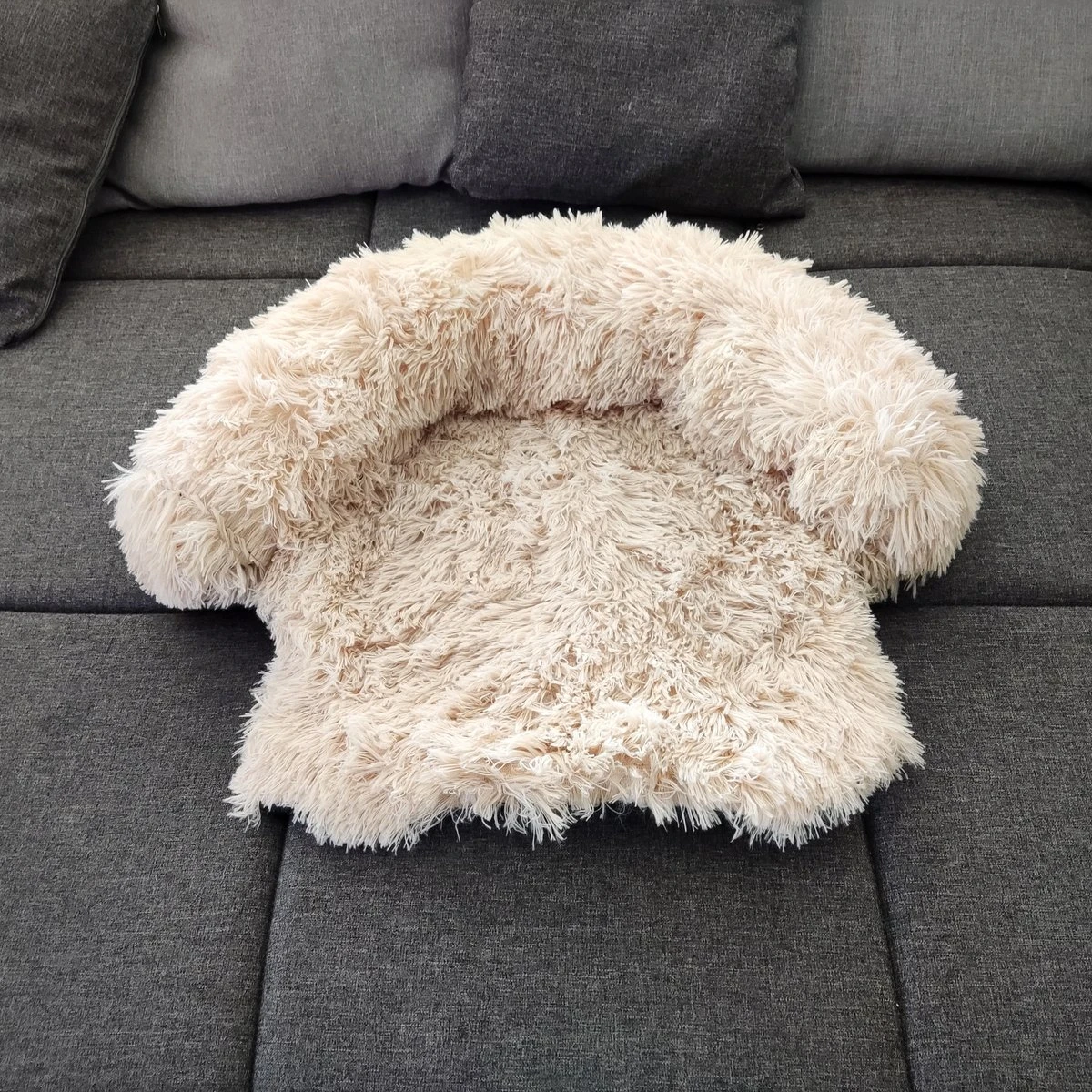 Kussen Voor Kat Of Kleine Hond | Fluffy Dierenkussen Van Pluche | Kat | Bank | Mand | Kattenmand | Kattendeken & Bankbeschermer Max. 15 Kg | Beige | Maat XS 3 Kussen Voor Kat Of Kleine Hond | Fluffy Dierenkussen Van Pluche | Kat | Bank | Mand | Kattenmand | Kattendeken & Bankbeschermer Max. 15 Kg | Beige | Maat XS