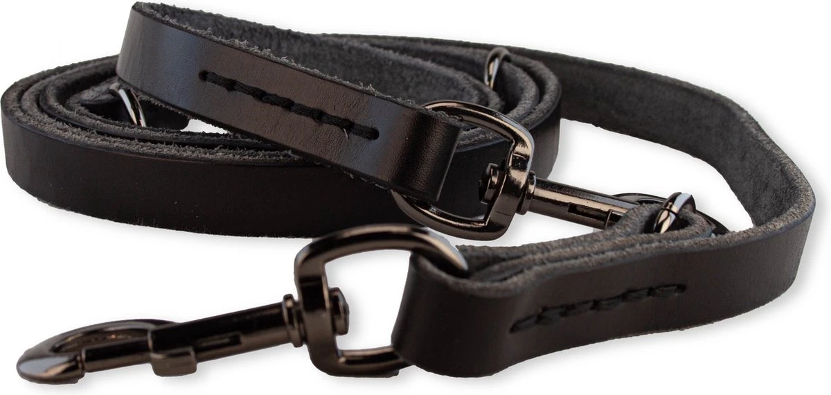 Multifunctionele Hondenriem - 220cm - Volledig Zwart - Leren Hondenriem - 100% Volnerfleer - Hondenriem Leer 3 Multifunctionele Hondenriem - 220cm - Volledig Zwart - Leren Hondenriem - 100% Volnerfleer - Hondenriem Leer