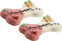 Lolo Pets Cake For Dog Happy Birthday 250 G - Hondensnacks - 2 X Bosvruchten -Hondenspullen Verkoop 1200x797 1