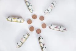 Kivo Petfood Houdbare Worst 12 X 600 Gram Kip & Zalm - Zacht Gestoomd Vlees - Glutenvrij Zonder Andere Fratsen 10 Kivo Petfood Houdbare Worst 12 X 600 Gram Kip & Zalm - Zacht Gestoomd Vlees - Glutenvrij Zonder Andere Fratsen -Hondenspullen Verkoop 1200x800 29