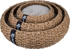 District 70 COCOON - Luxe Hondenmand Van Duurzaam Hoogwaardig Riet Met Zacht Kussen - Maten S/M/L - Large -Hondenspullen Verkoop 1200x842 1