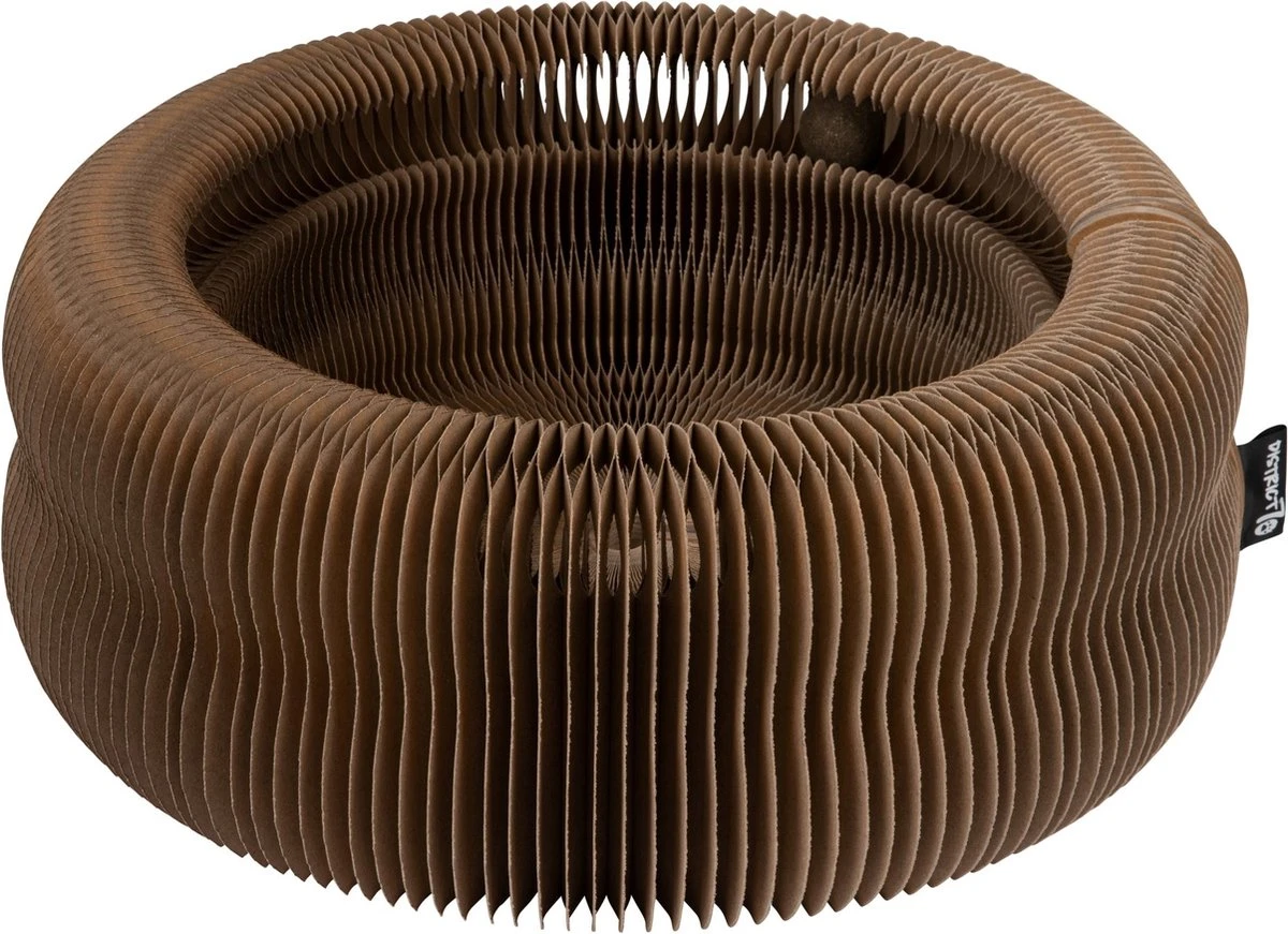 District 70 MAZE 3-in-1 Opvouwbare Kartonnen Kattenmand - Inclusief Catnip Balletje - Voor Slapen, Spelen En Krabben! 3 District 70 MAZE 3-in-1 Opvouwbare Kartonnen Kattenmand - Inclusief Catnip Balletje - Voor Slapen, Spelen En Krabben!